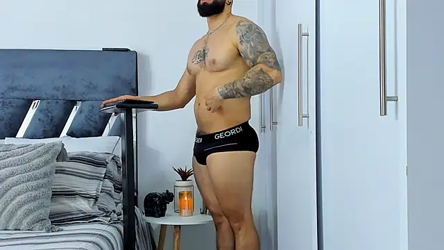 Zack Froone online show from November 2025 12:37:02 PM