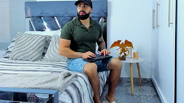 Zack Froone online show from February 2026 12:43:02 PM