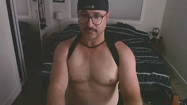 Snapshot of nxtdoorguy chatting on September 2025 06:48:02 AM nxtdoorguy online show from September 2025 06:48:02 AM