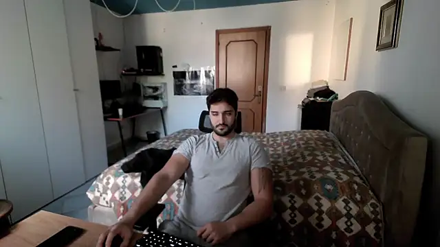 Alexox02 online show from December 2024 12:27:01 PM