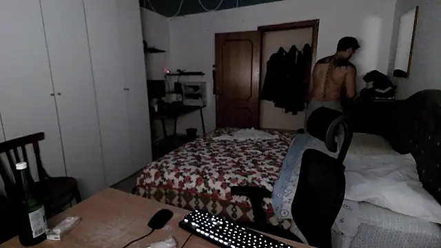 Alexox02 online show from December 2024 07:14:01 PM