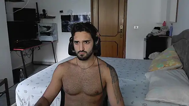 Alexox02 online show from September 2025 04:12:02 PM