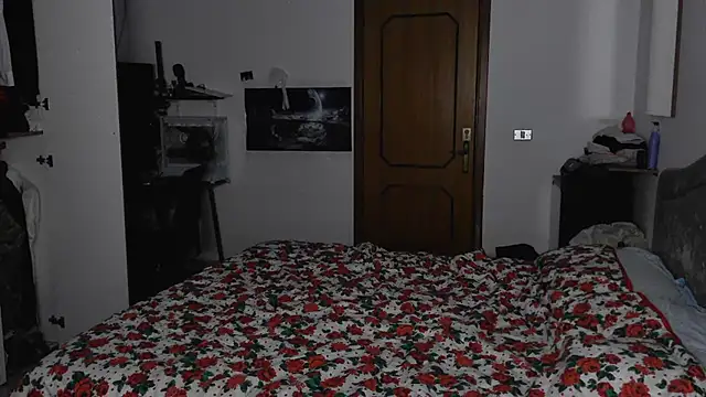 Alexox02 online show from October 2025 04:52:01 PM