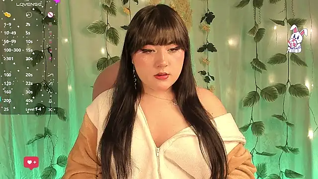 Snapshot of limoncito_blossom chatting on February 2025 07:23:02 PM limoncito blossom online show from February 2025 07:23:02 PM