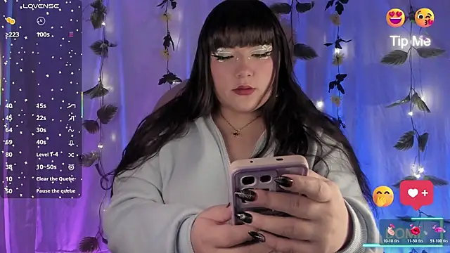 Snapshot of limoncito_blossom chatting on November 2025 12:25:01 PM limoncito blossom online show from November 2025 12:25:01 PM