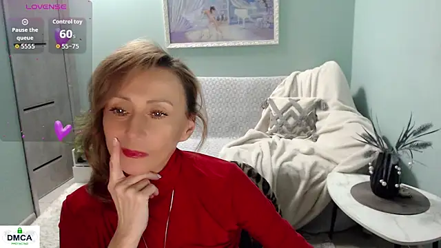 HornyMilf 777 online show from October 2025 05:41:02 AM