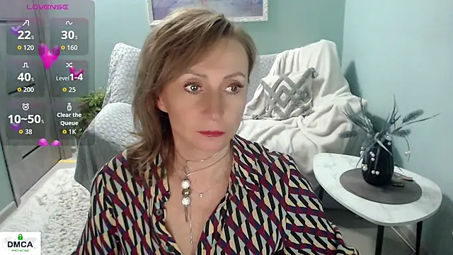 HornyMilf 777 online show from November 2025 06:13:01 AM