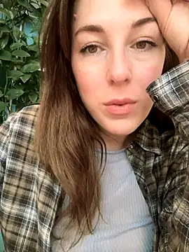 MommmyYummy online show from October 2025 11:20:02 AM