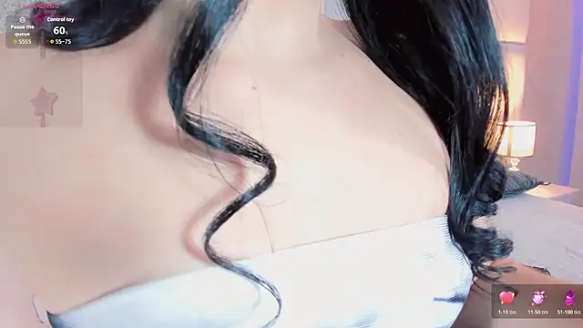 andrea alvarz online show from January 2026 04:29:02 AM