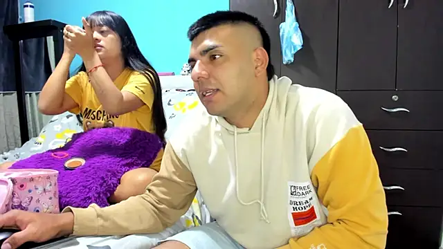 2ScarletandRyan8 online show from November 2025 10:04:02 AM