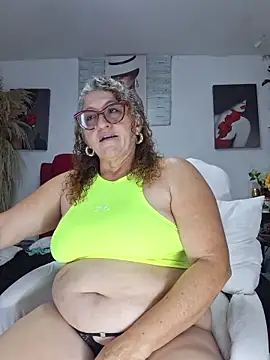 evelin hott online show from February 2026 02:54:01 AM