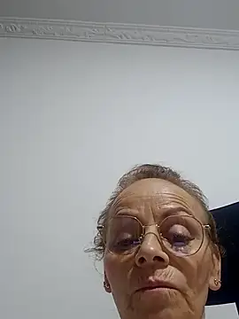 asleycavta online show from November 2025 03:48:01 AM