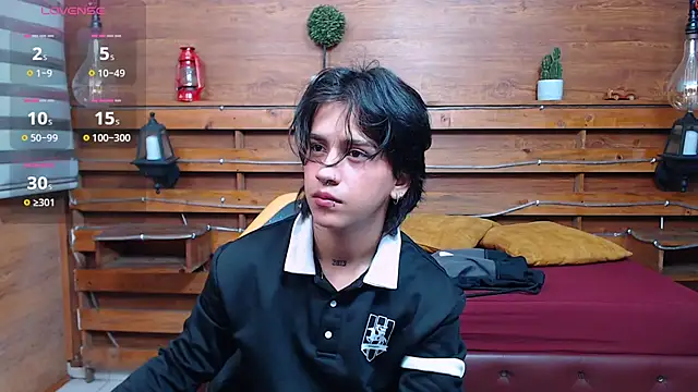 alex 477 online show from April 2026 11:32:01 AM