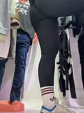 kim monti online show from March 2026 06:11:02 PM