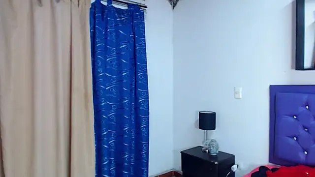 Snapshot of kiwii_nasty chatting on February 2025 02:37:02 AM kiwii nasty online show from February 2025 02:37:02 AM