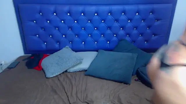 Snapshot of kiwii_nasty chatting on October 2025 01:11:01 AM kiwii nasty online show from October 2025 01:11:01 AM