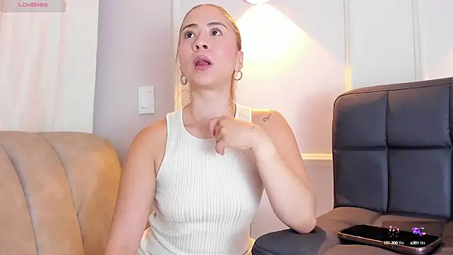 Lia walton online show from December 2024 05:58:02 AM