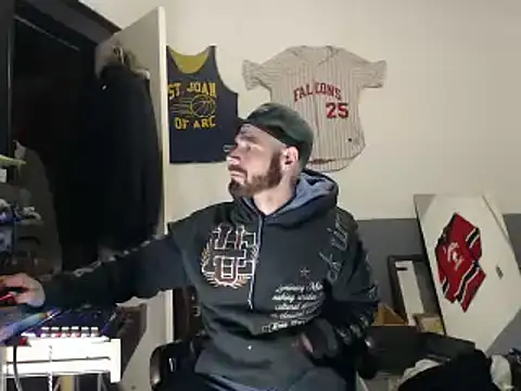 sledge901 online show from February 2025 09:38:02 PM