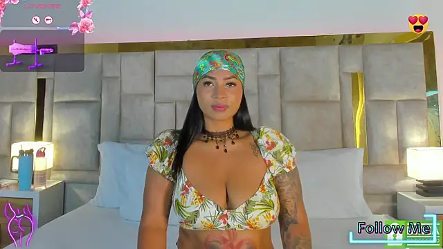 Miss Abigail  online show from March 2025 12:46:01 PM