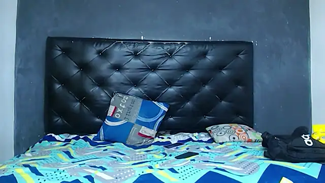 4SexFantastic online show from April 2026 12:32:01 AM