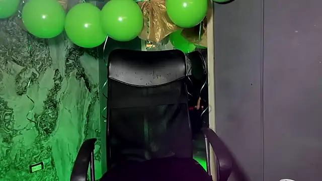 Trinna harperr online show from March 2025 08:36:01 AM