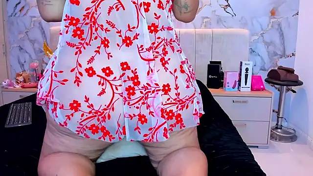 kiana cream online show from April 2026 11:51:02 AM