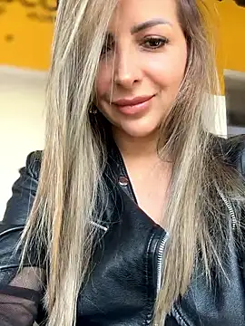  Abril-Office1 online show from February 2026 03:18:02 PM