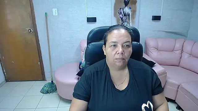 Penelope Nipples  online show from November 2025 11:43:02 AM