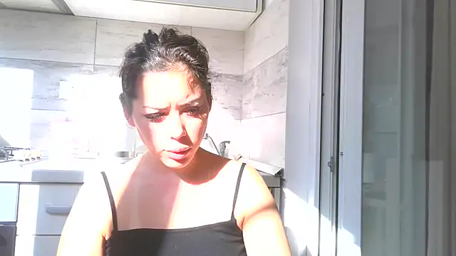 LovelyJulliette online show from October 2025 11:56:02 AM