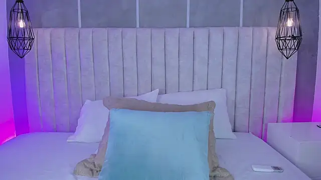 lea gray online show from March 2026 06:37:01 PM