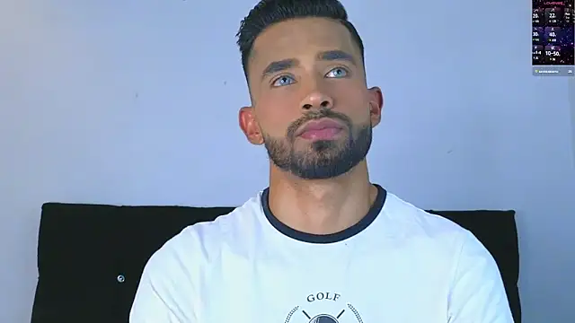 dereck hotsoon online show from December 2024 01:10:02 AM