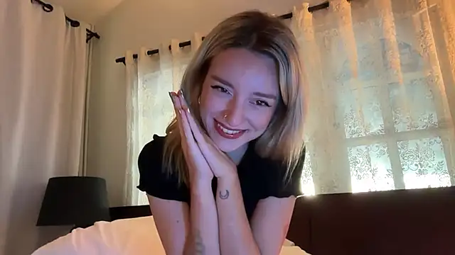 SirenaBelle online show from December 2025 12:49:02 AM