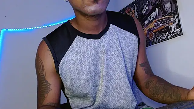 Snapshot of king__Black chatting on February 2026 03:11:01 PM king Black online show from February 2026 03:11:01 PM