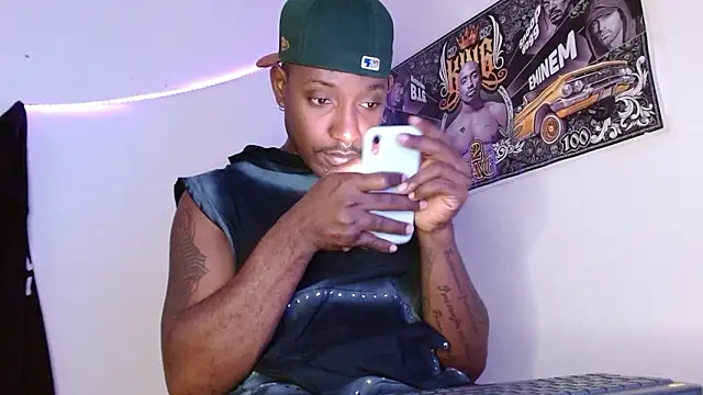 Snapshot of king__Black chatting on February 2026 04:44:01 PM king Black online show from February 2026 04:44:01 PM