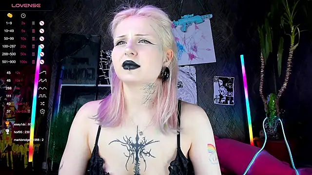 little grinch666 online show from March 2025 12:39:01 AM