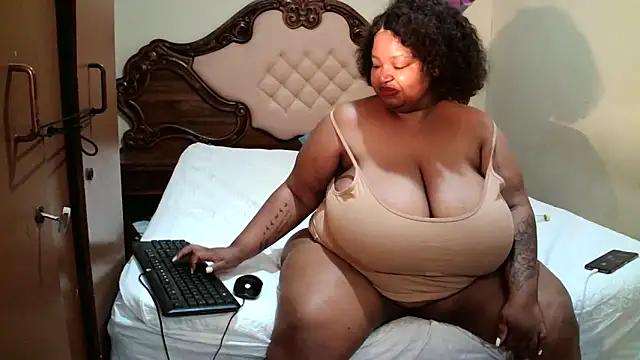 HOTBIGMELONSxx online show from October 2025 06:53:01 PM