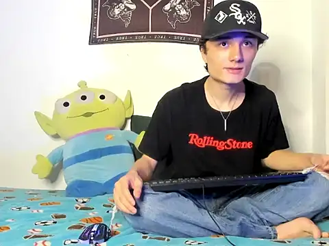 eeaa01 online show from November 2025 04:40:02 PM