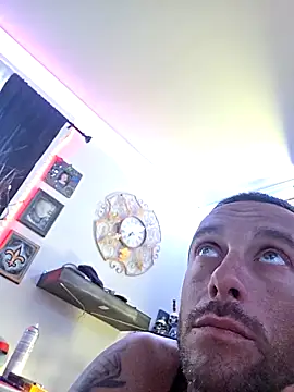 Snapshot of Twin2222 chatting on September 2025 01:27:01 PM Twin2222 online show from September 2025 01:27:01 PM