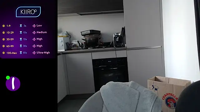 Snapshot of Dominahot4you chatting on September 2025 07:44:02 AM Dominahot4you online show from September 2025 07:44:02 AM