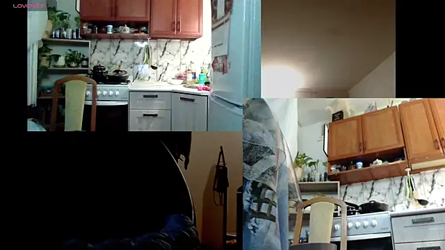 Sakura Green online show from December 2025 12:34:02 PM