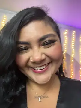 Juli Walker online show from March 2026 10:33:02 AM