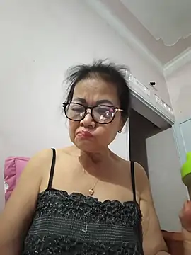 Hotestlove online show from July 2026 10:28:02 PM