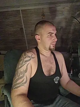 Snapshot of Foxyshaved chatting on November 2025 04:44:02 AM Foxyshaved online show from November 2025 04:44:02 AM