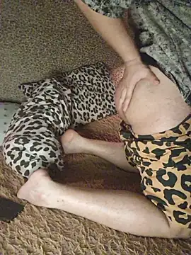 Snapshot of Foxyshaved chatting on November 2025 03:51:02 AM Foxyshaved online show from November 2025 03:51:02 AM