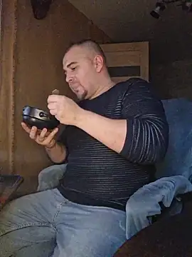 Snapshot of Foxyshaved chatting on December 2025 11:26:02 AM Foxyshaved online show from December 2025 11:26:02 AM