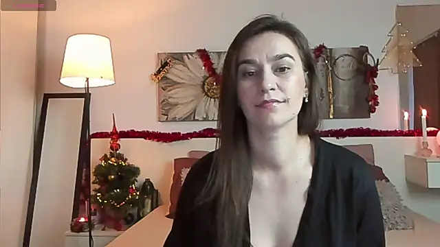 Snapshot of JoyCasidy chatting on December 2024 02:40:02 PM JoyCasidy online show from December 2024 02:40:02 PM