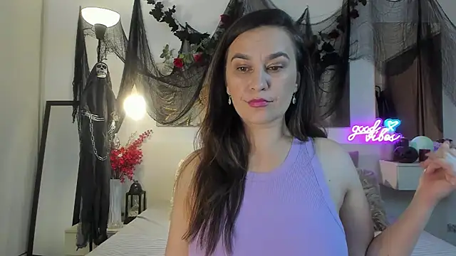 Snapshot of JoyCasidy chatting on October 2025 05:04:02 PM JoyCasidy online show from October 2025 05:04:02 PM