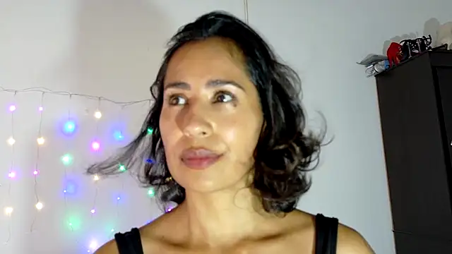 fantasty nylon online show from February 2026 02:54:01 PM