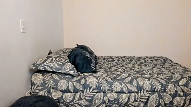 nina pons online show from November 2025 07:36:03 PM