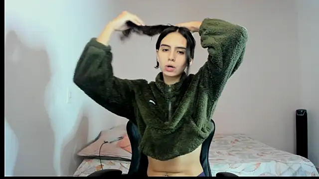 nina pons online show from February 2026 07:58:02 PM